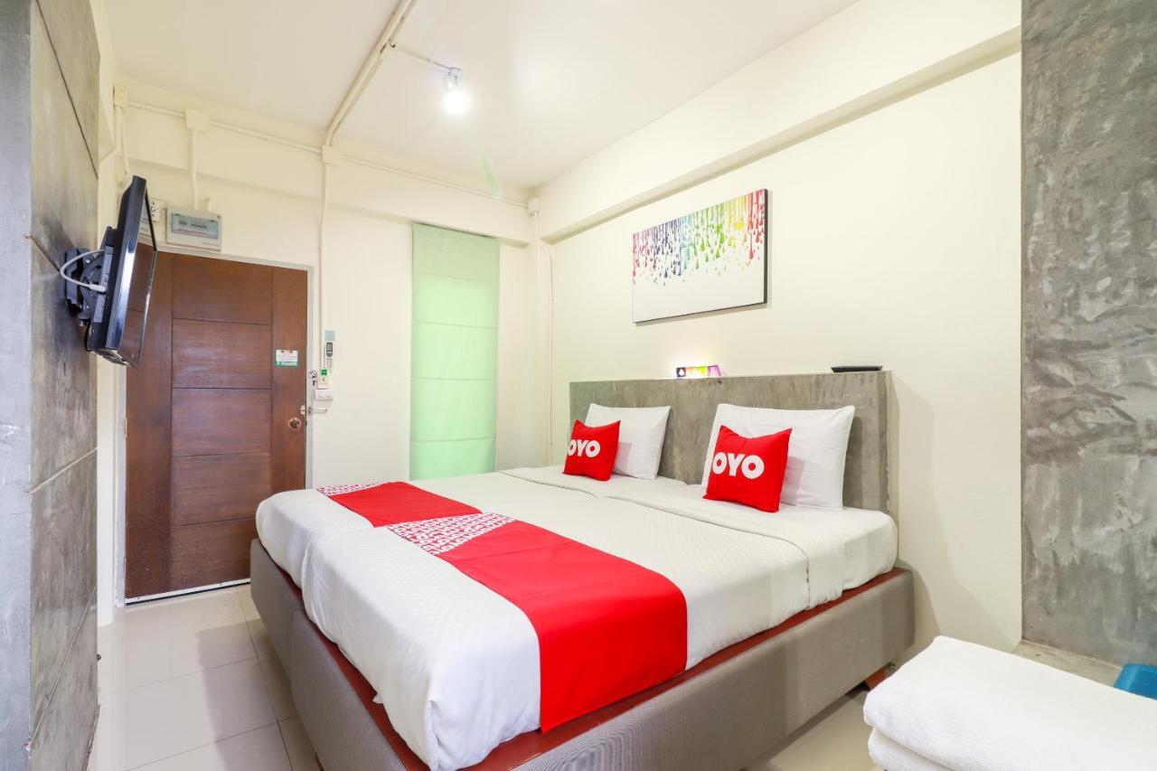 צ'יאנג מאי Oyo 412 7 Days Hotel מראה חיצוני תמונה