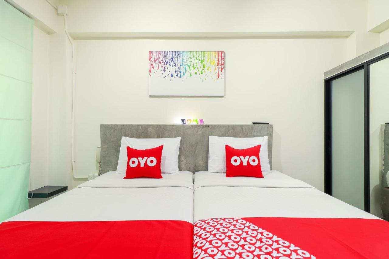 צ'יאנג מאי Oyo 412 7 Days Hotel מראה חיצוני תמונה