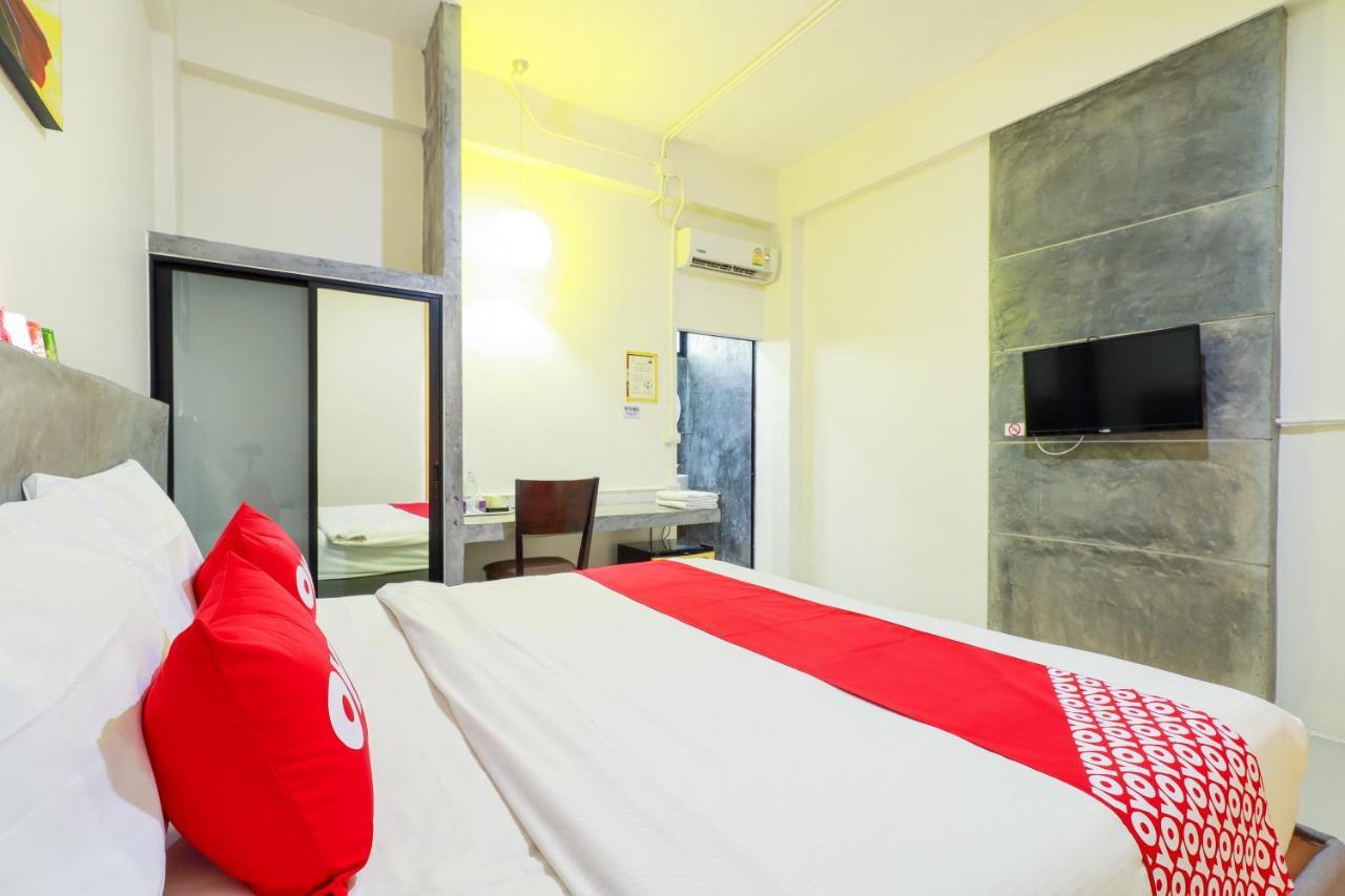 צ'יאנג מאי Oyo 412 7 Days Hotel מראה חיצוני תמונה