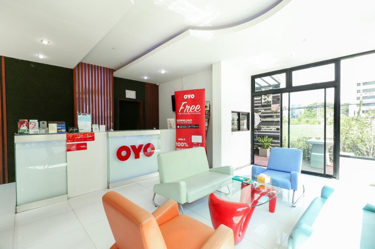 צ'יאנג מאי Oyo 412 7 Days Hotel מראה חיצוני תמונה