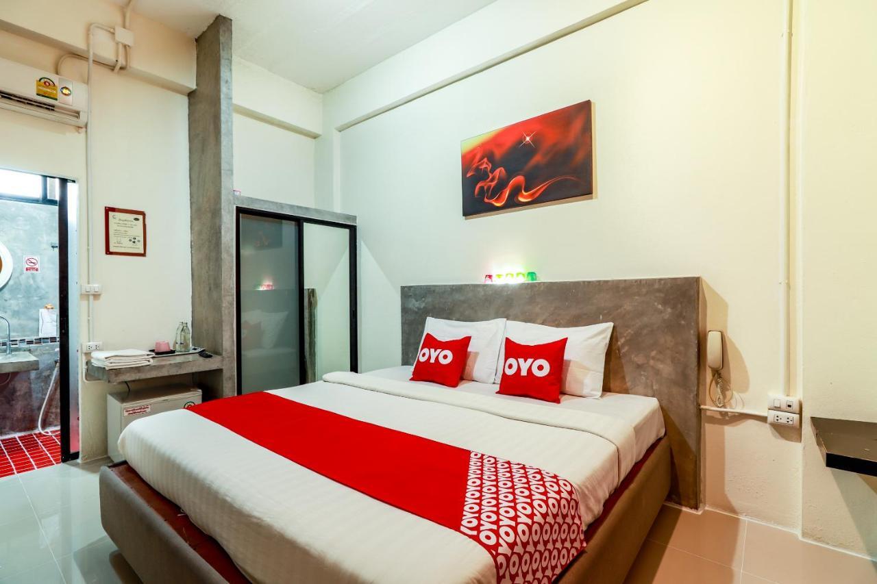 צ'יאנג מאי Oyo 412 7 Days Hotel מראה חיצוני תמונה